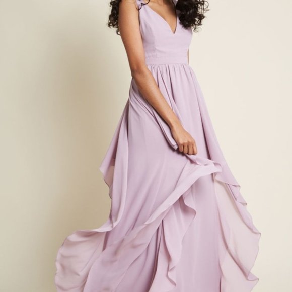 ModCloth Lace & Mesh Ripple Ruffle Maxi Dress - Picture 4 of 16